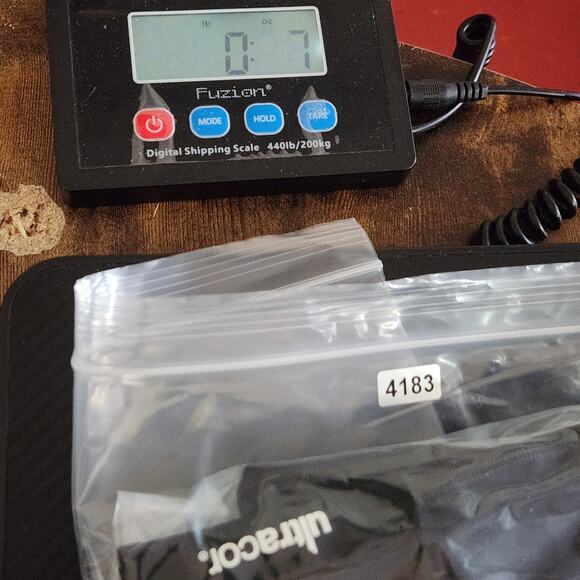 Ultracor Cheetah Print Amina Six Metallic
Stripe High Waist Leggings Wms SZ M - Picture 13 of 13